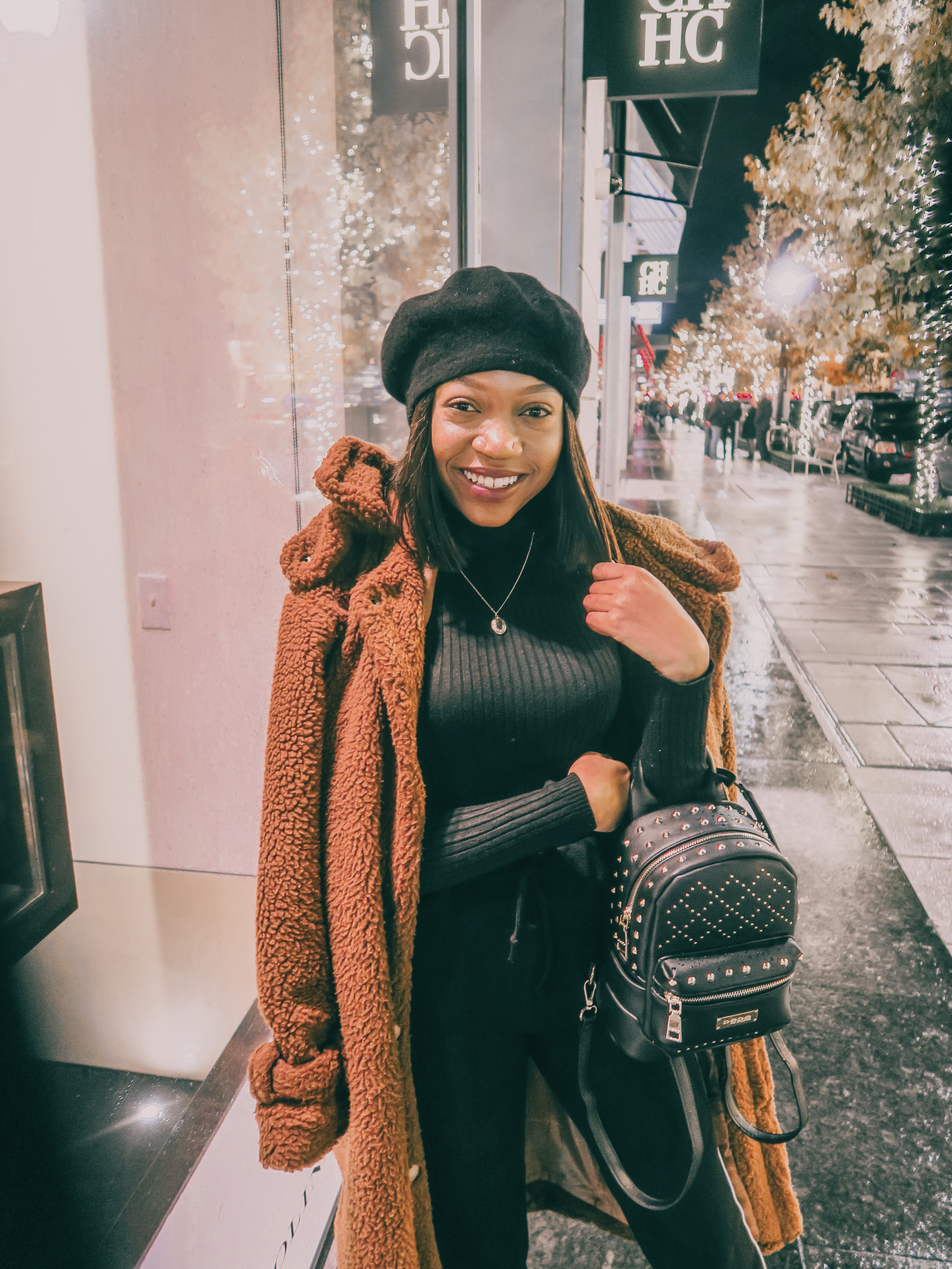 I'm in DC and its Christmas Time – IAMVWOMAN